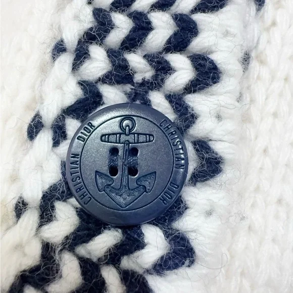 Authentic Dior Cream Knit Garment - Picture 5 of 6